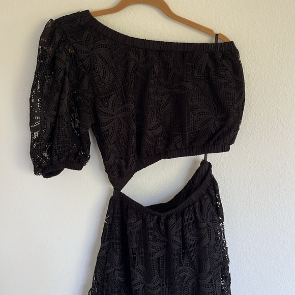 Waimari One Shoulder Dress - Picture 3 of 6